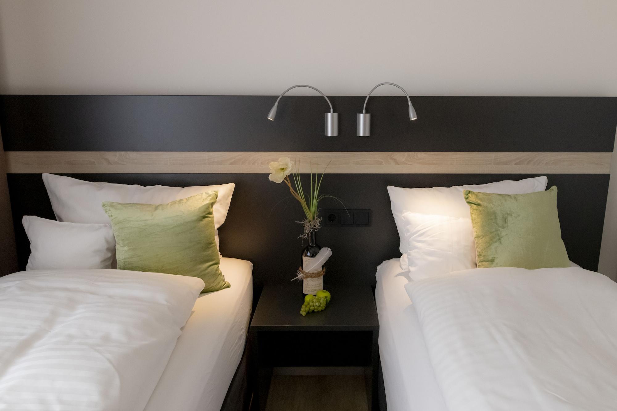 Hotel Campo Реннинген Экстерьер фото