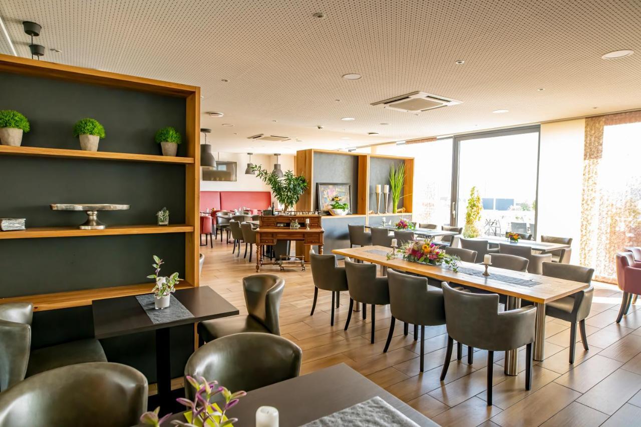 Hotel Campo Реннинген Экстерьер фото